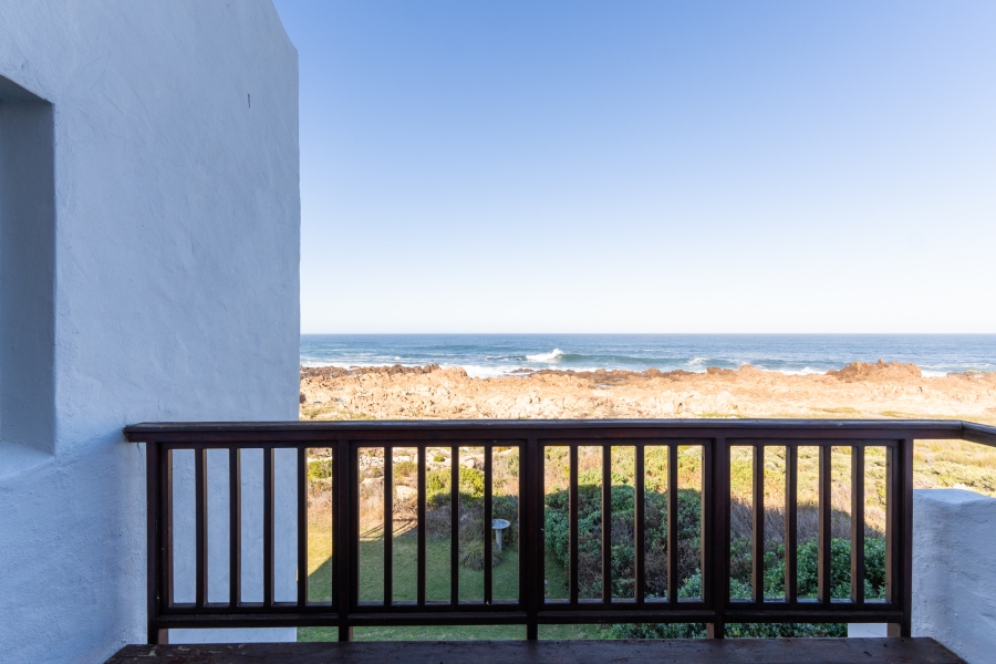 5 Bedroom Property for Sale in Sunny Seas Estate Western Cape
